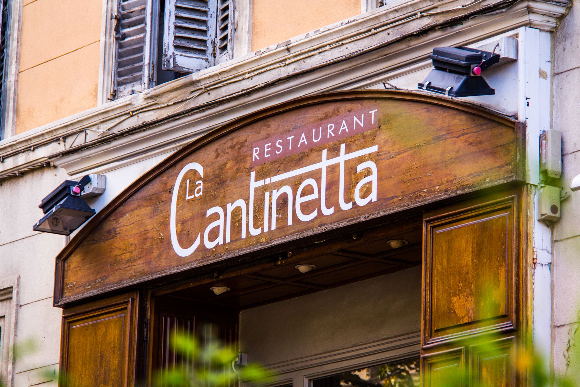 Restaurant la Cantinetta Marseille : cuisine italienne authentique et pizzeria traditionnelle